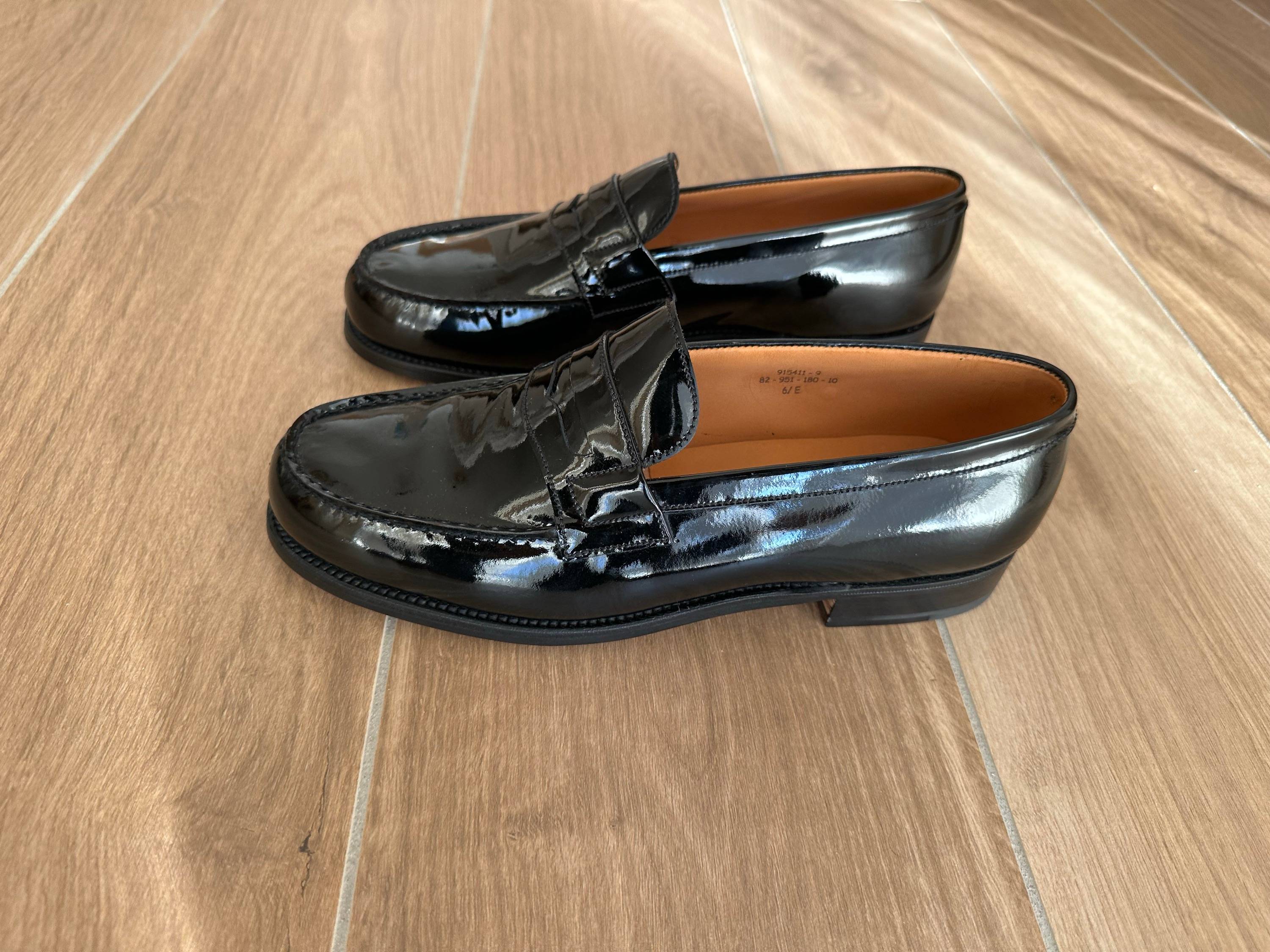 Vends mocassins Weston neufs en veau vernis - Pointure 39