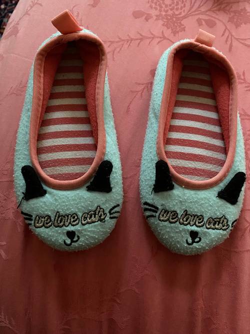 Vends chaussons enfant - Pointure 28