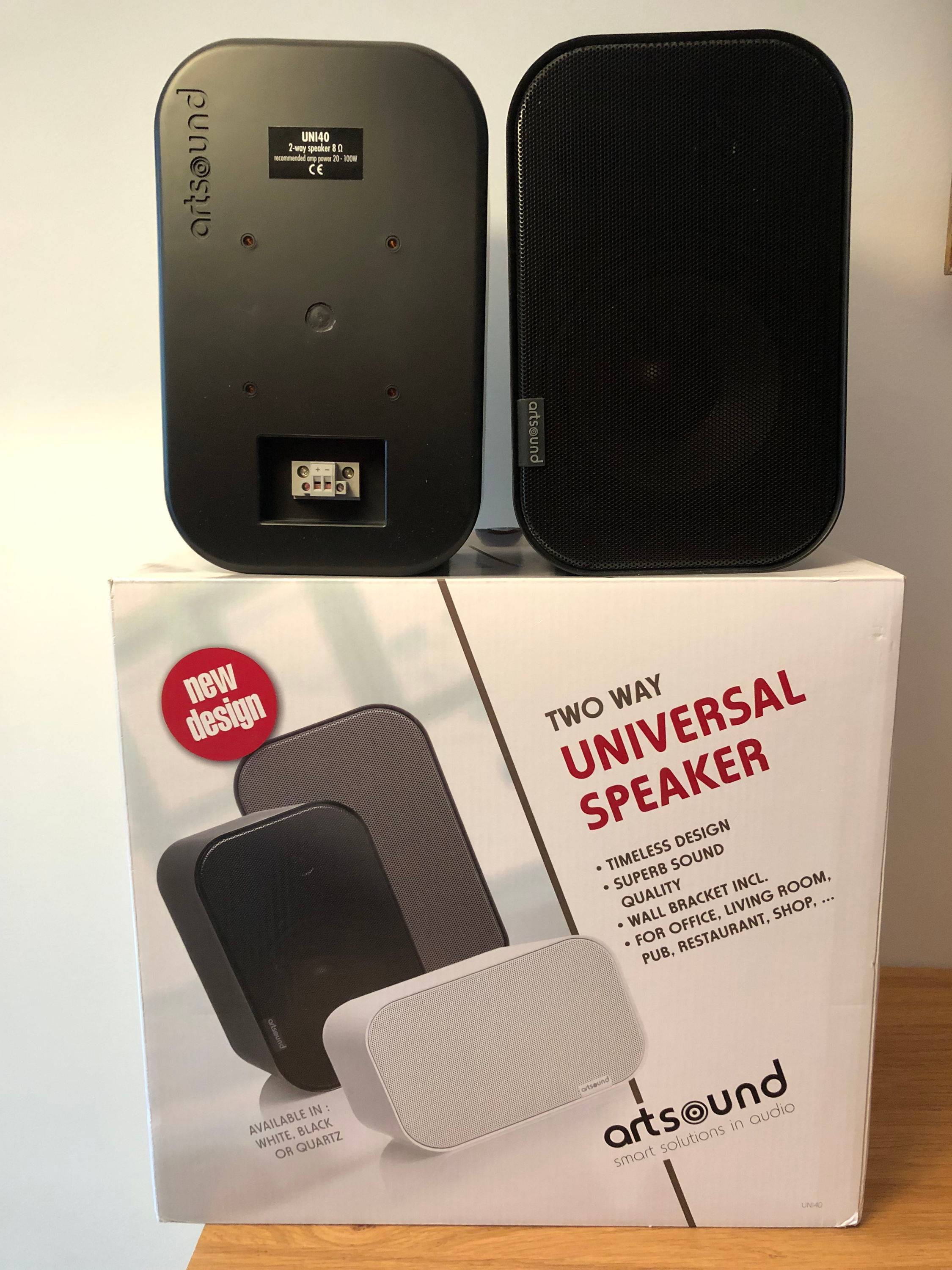 Vends enceintes de bibliothèque