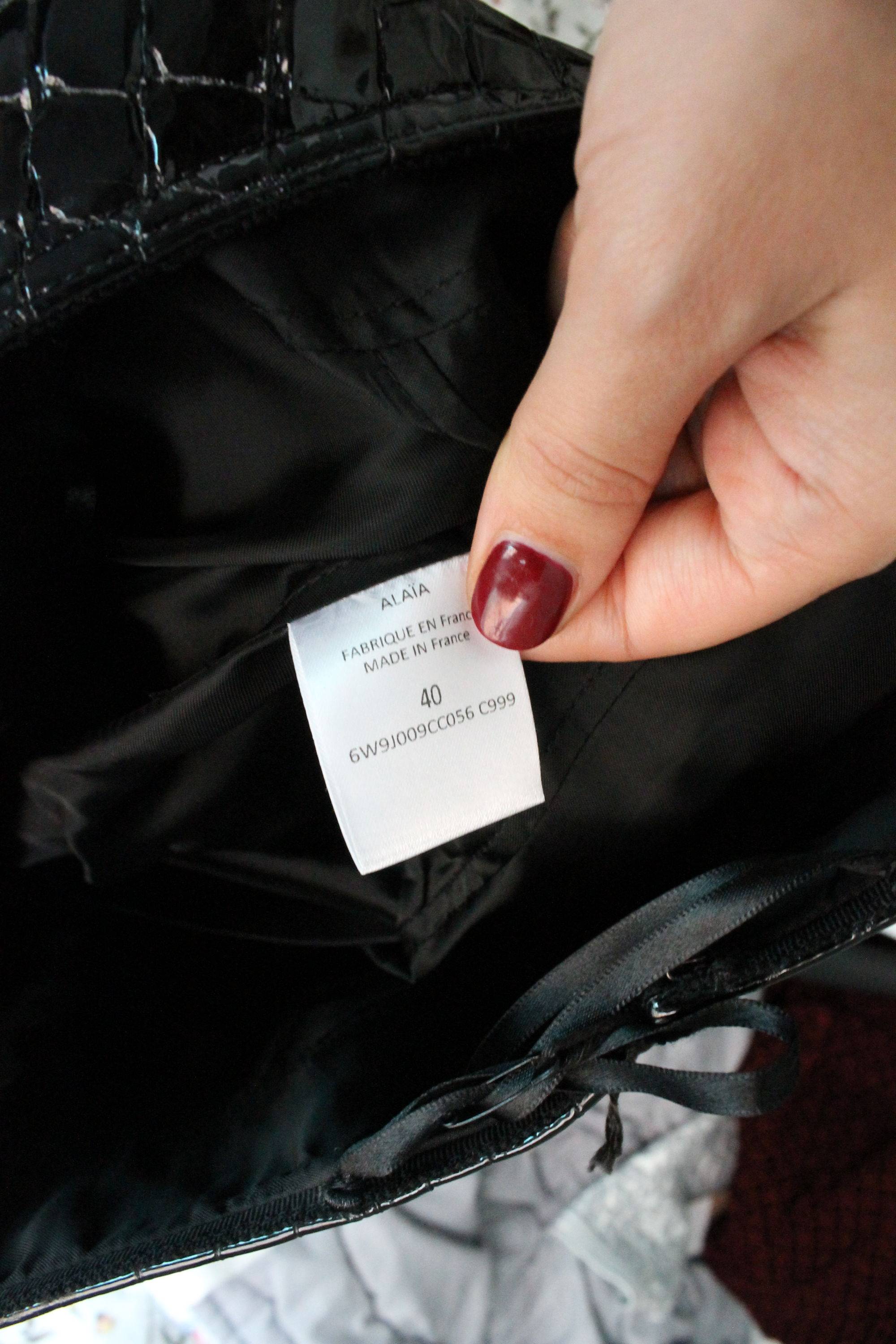 Jupe En Cuir Noir Alaïa à Motif Crocodile - Taille 36, Neuve Avec étiquettes, Fabriquée En Italie
