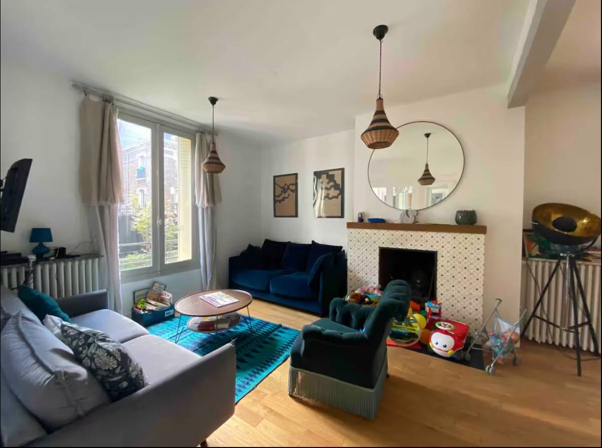 Loue maison spacieuse pour une ou deux familles - 12 couchages - Montreuil (93)