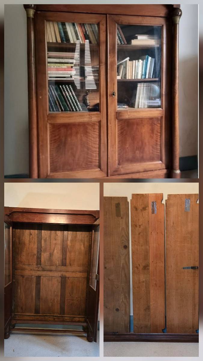 Magnifique Armoire Empire avec colonnes ornées de bronze, rare