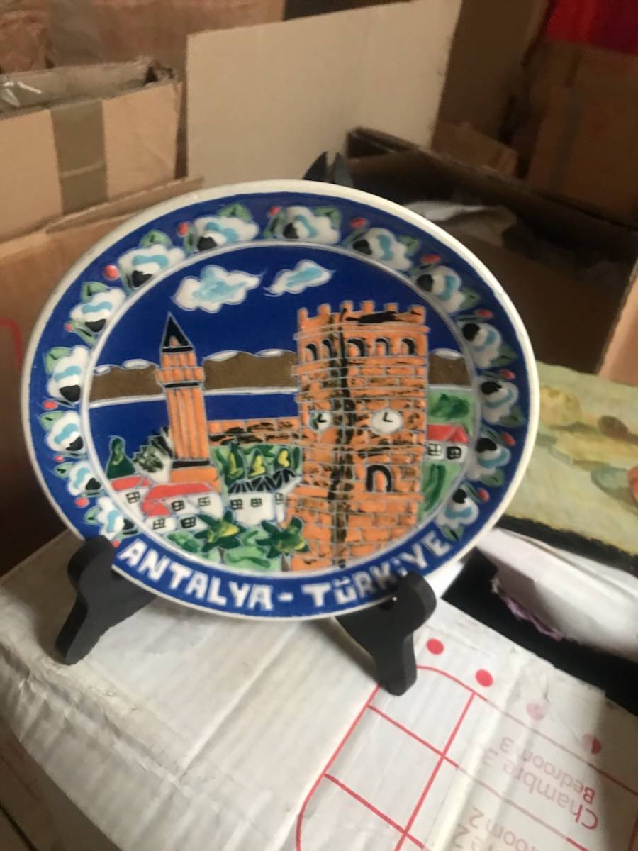 Vends assiettes décoratives murales peintes à la main