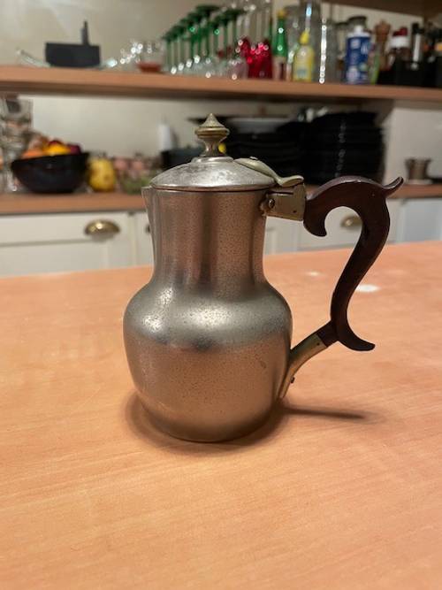 Cafetière en étain du XIXème