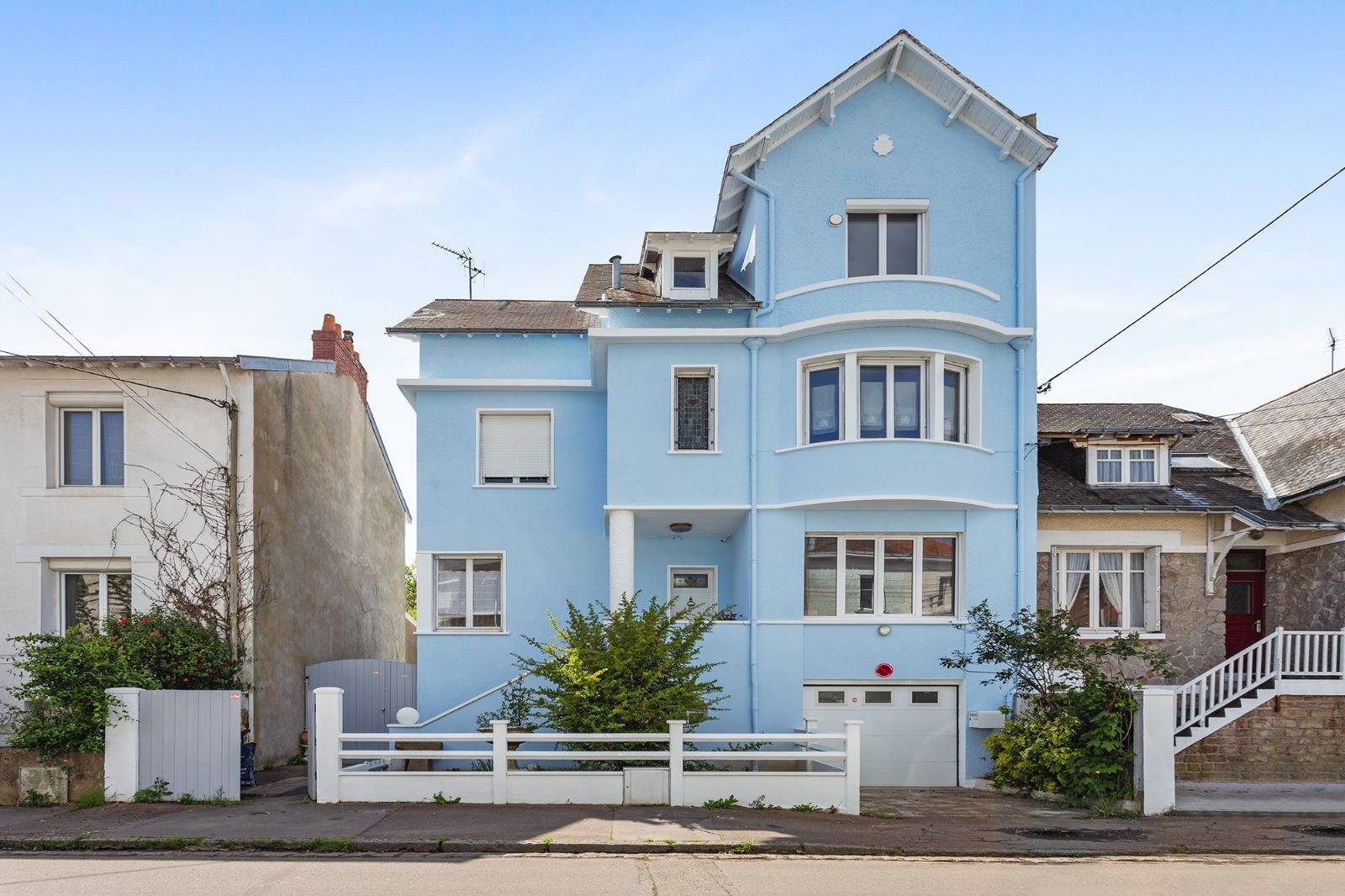 Vends maison de caractère - Nantes/Monselet 250m²