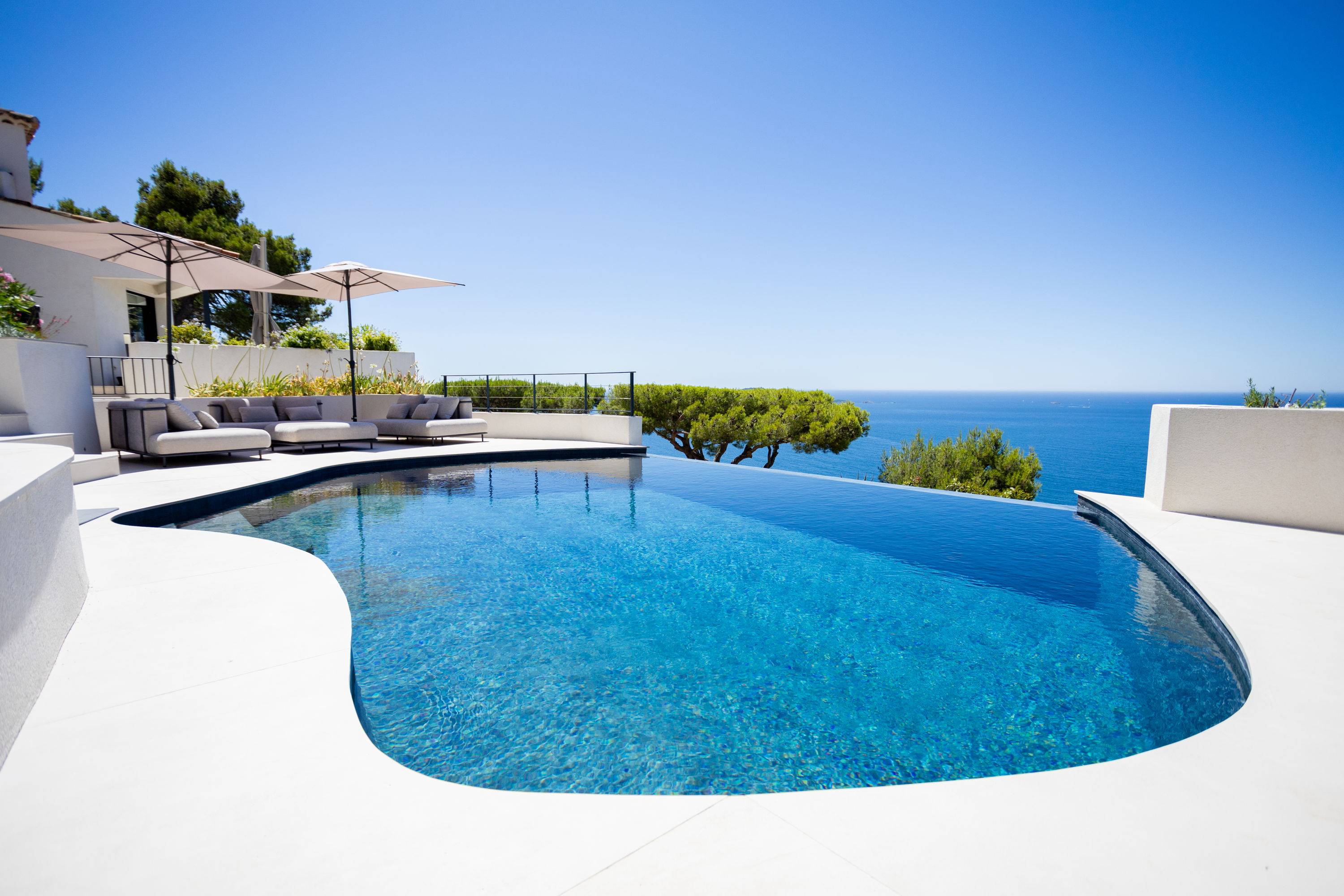 Loue villa 8 couchages avec magnifique vue mer à Carqueiranne - 8 couchages