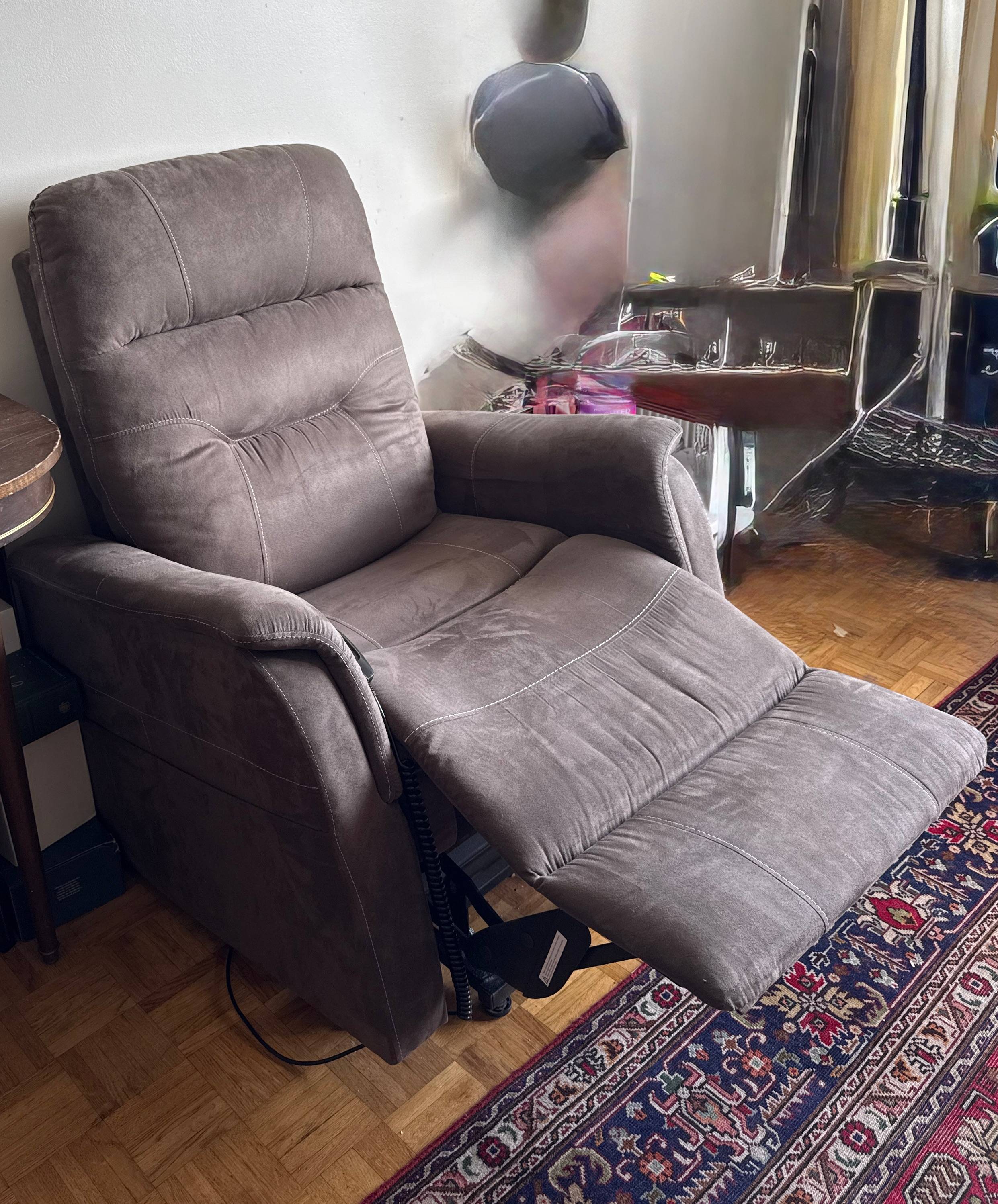 Vends fauteuil relevé électrique