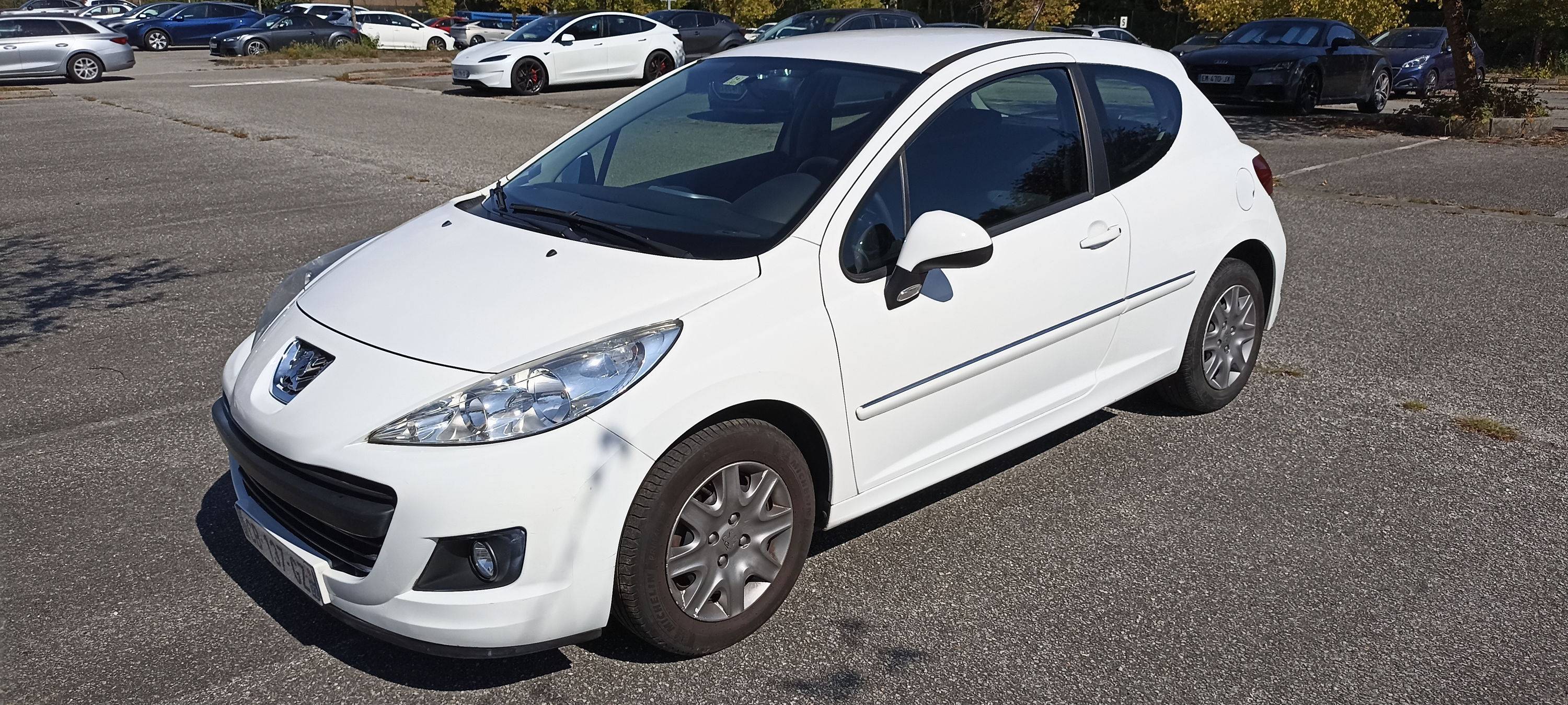 Vends Peugeot 207 essence, 2012, 138800km
