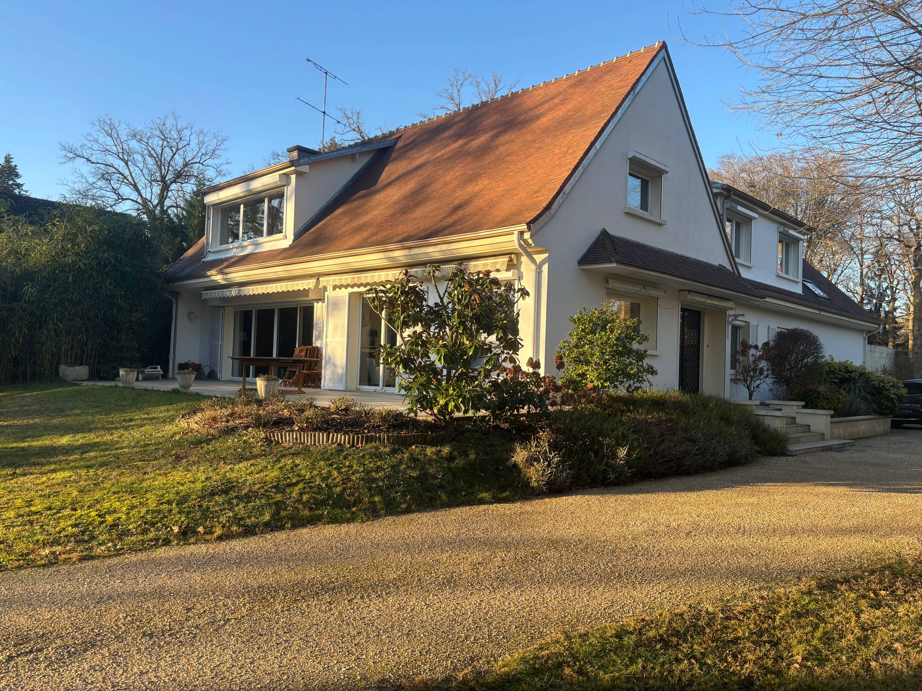 Vends maison - 304m²