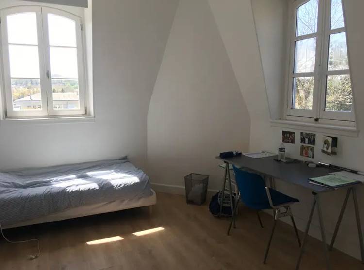 Juin-août 2026 - Loue chambre - 13m² - Versailles hypercentre