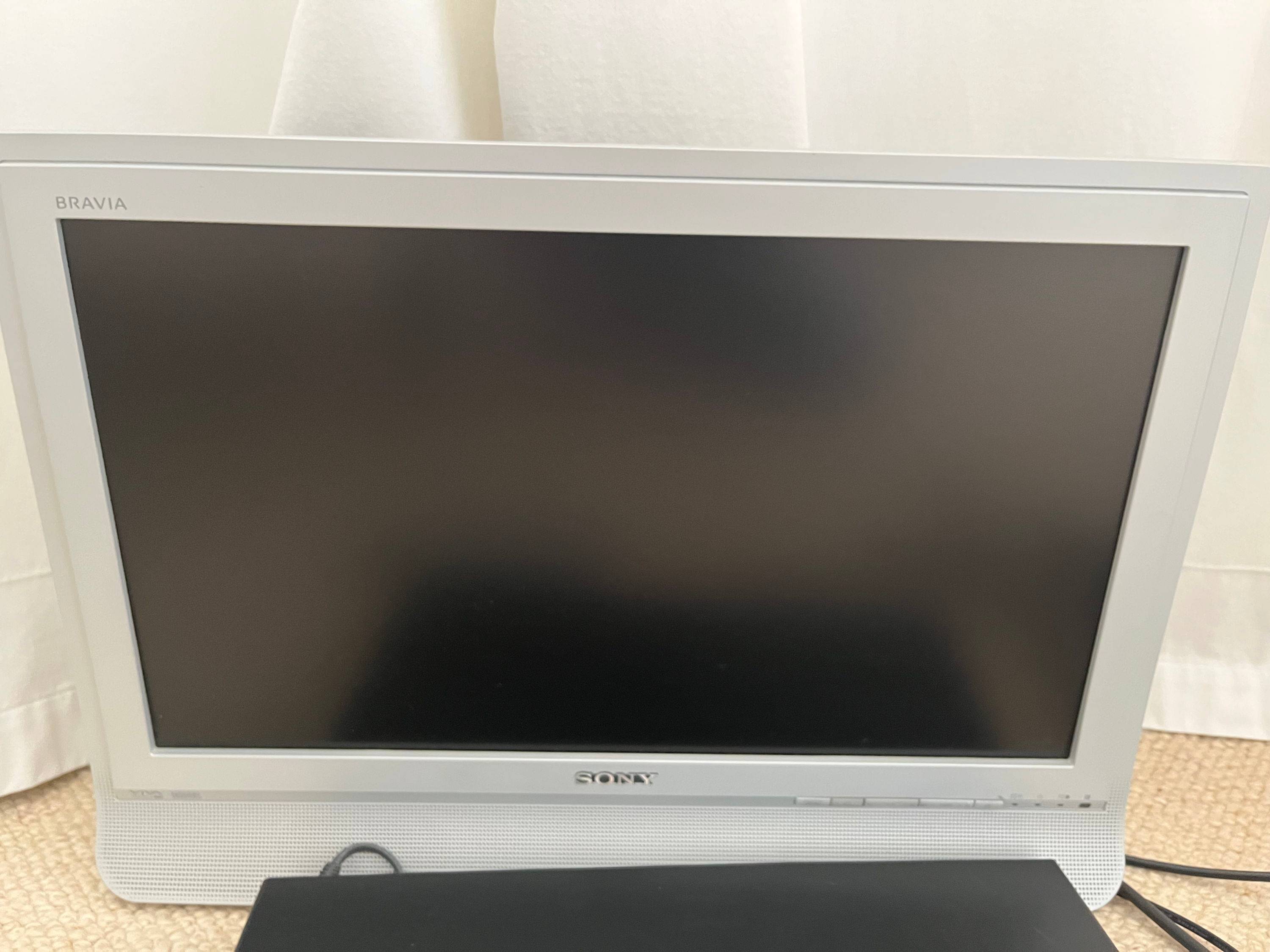 Vends poste de télévision Sony et son lecteur DVD