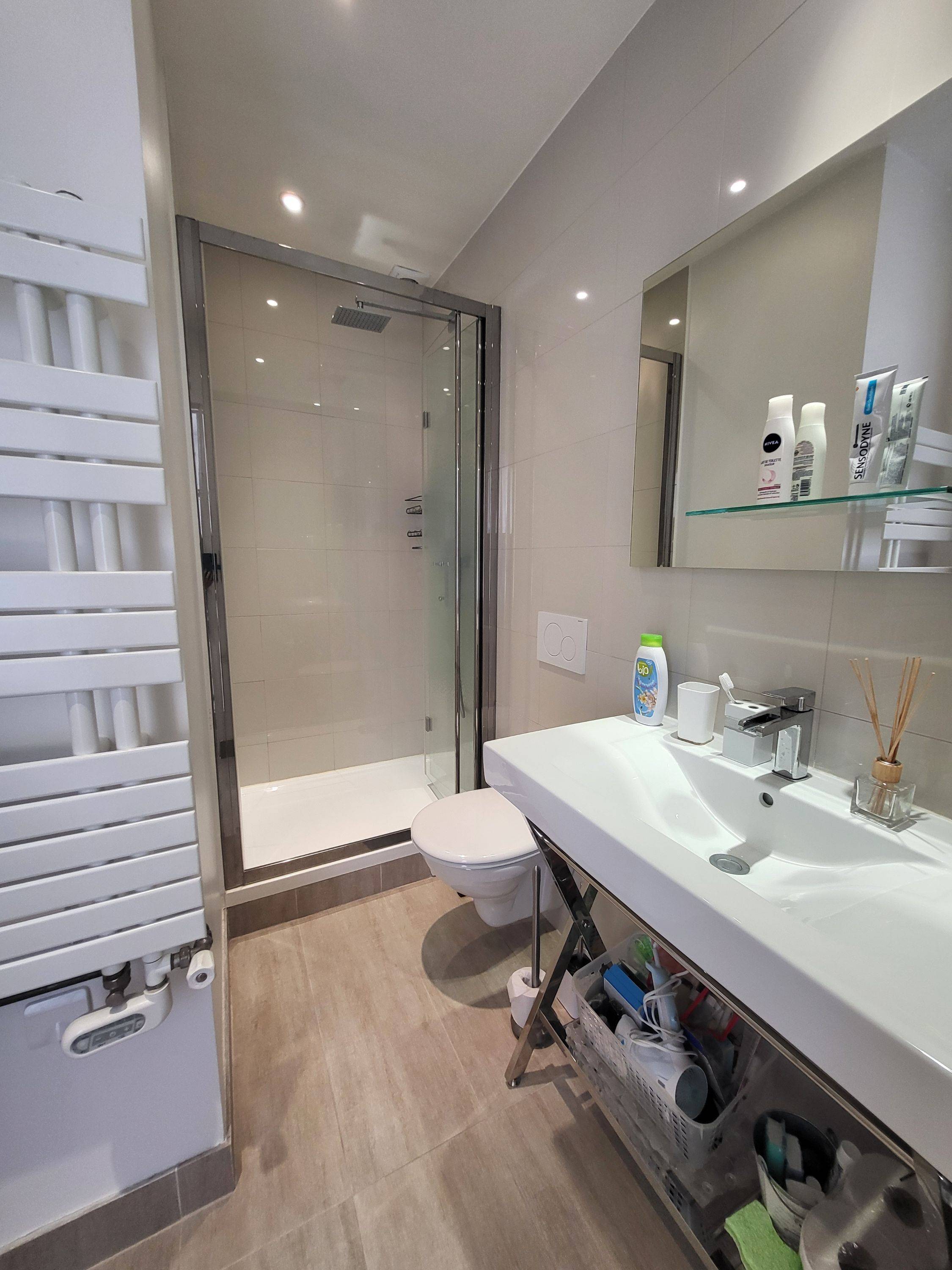 Loue chambre meublée chez l’habitant juillet-août 2026