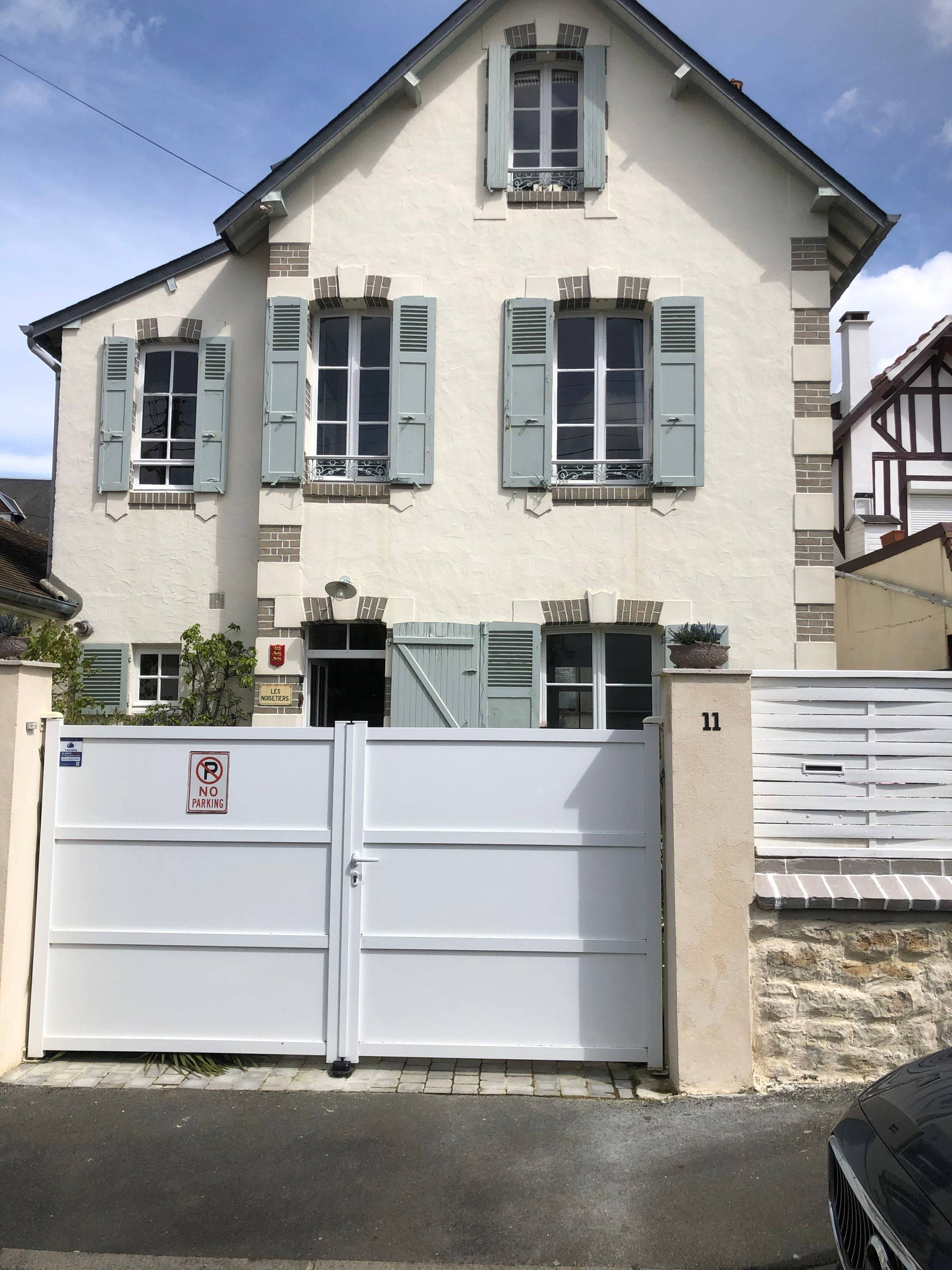 Loue maison, beaucoup de charme, Centre Ville à Cabourg (14) - 8 couchages