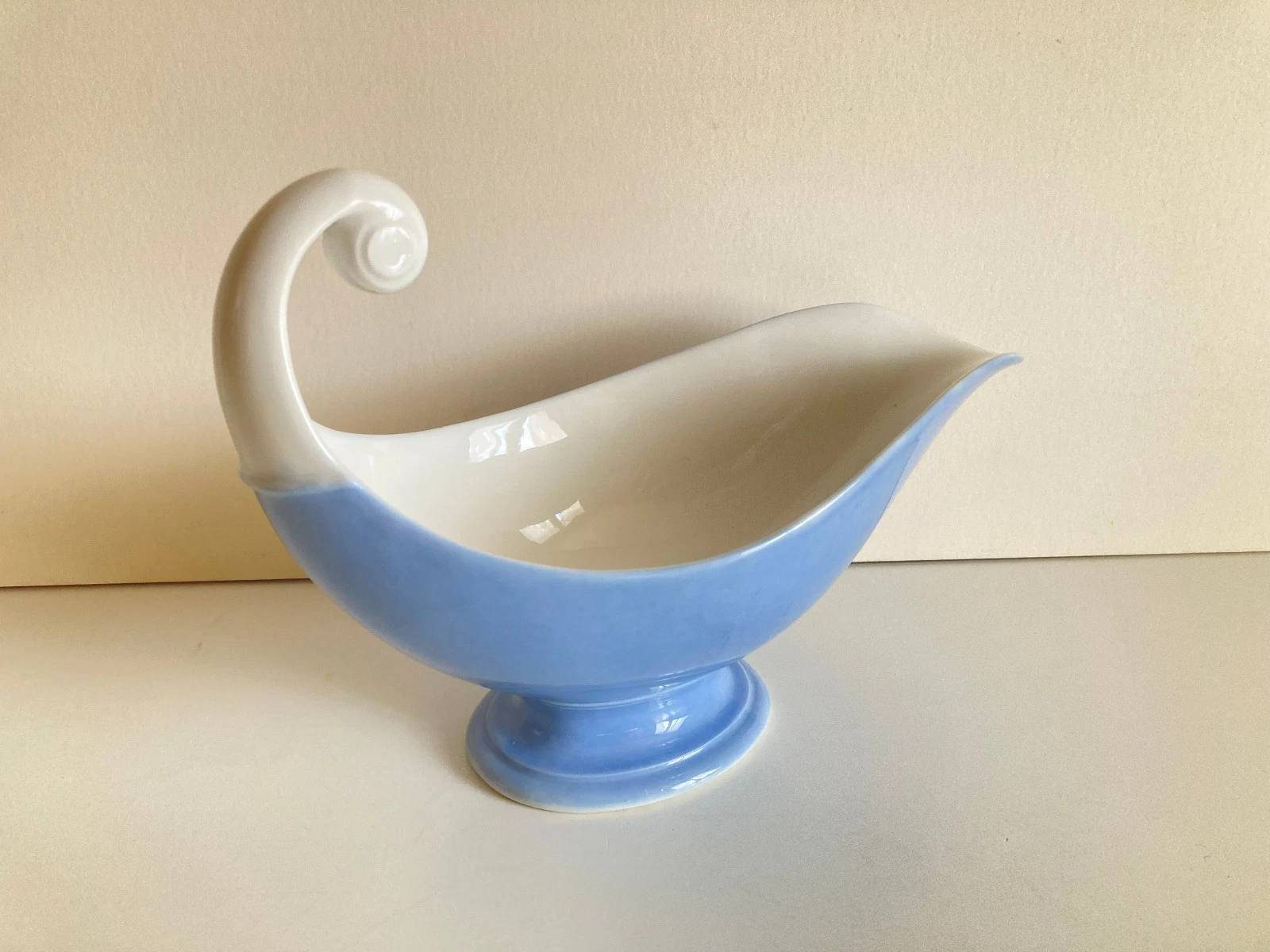 Vends saucière porcelaine Sèvres 1845 Louis Philippe