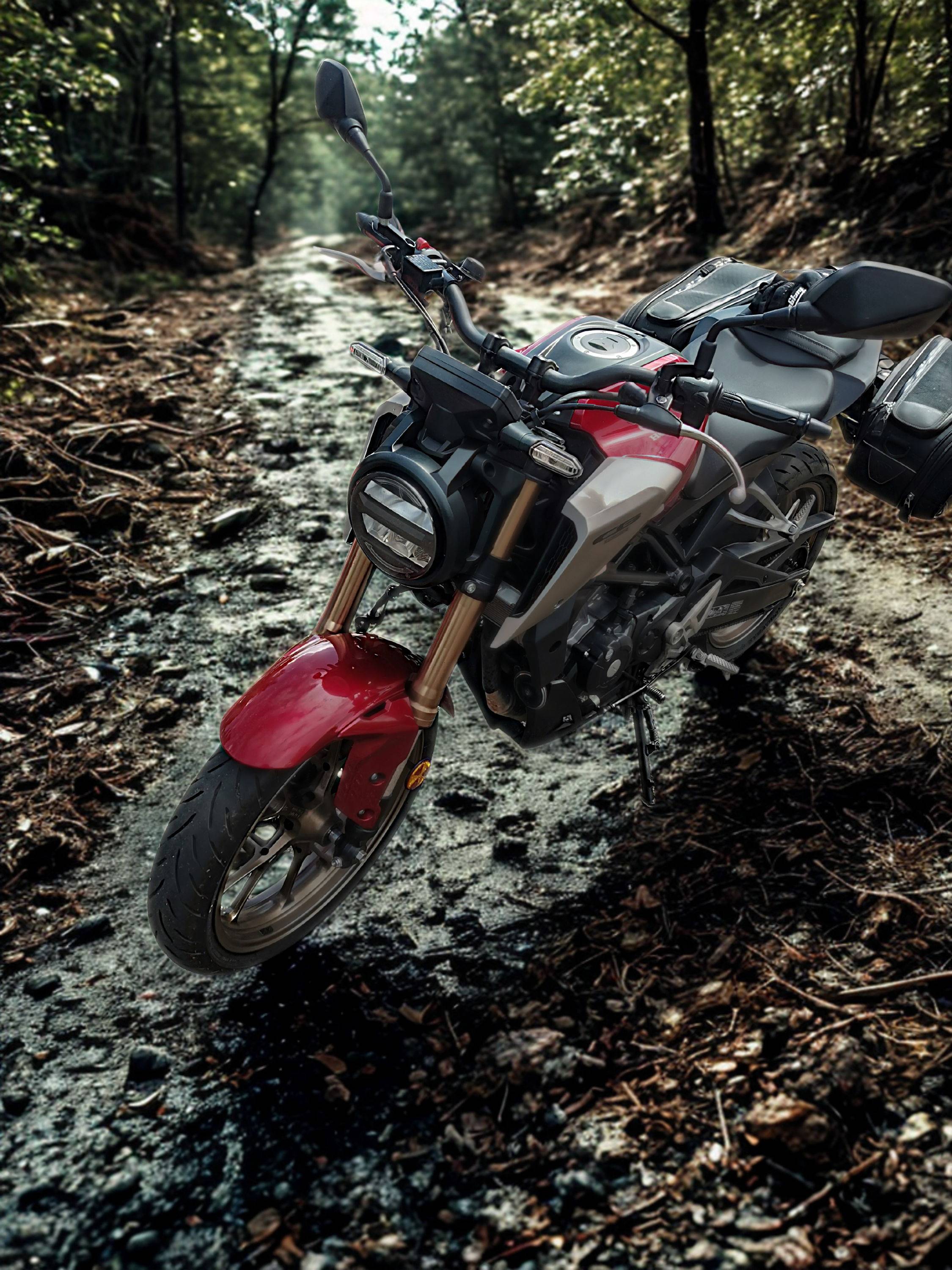 Vends Moto Honda CB 125 R, 2021, 20207km