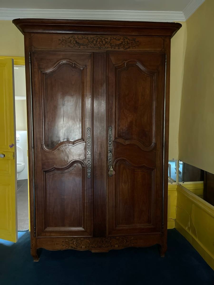 Belle armoire lingère