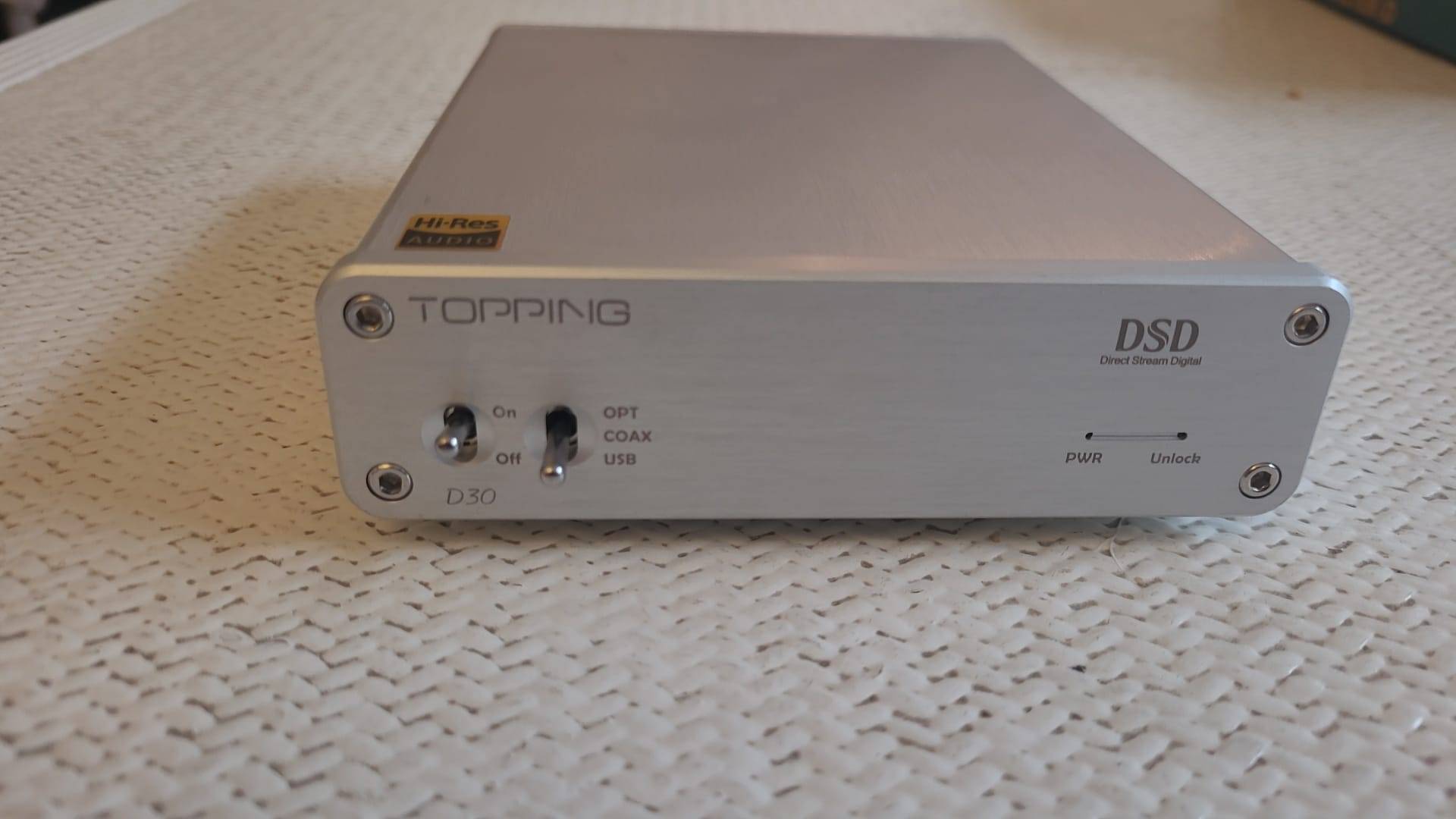 Vends DAC Topping D30 (boîtier pour musique à brancher sur ordinateur)