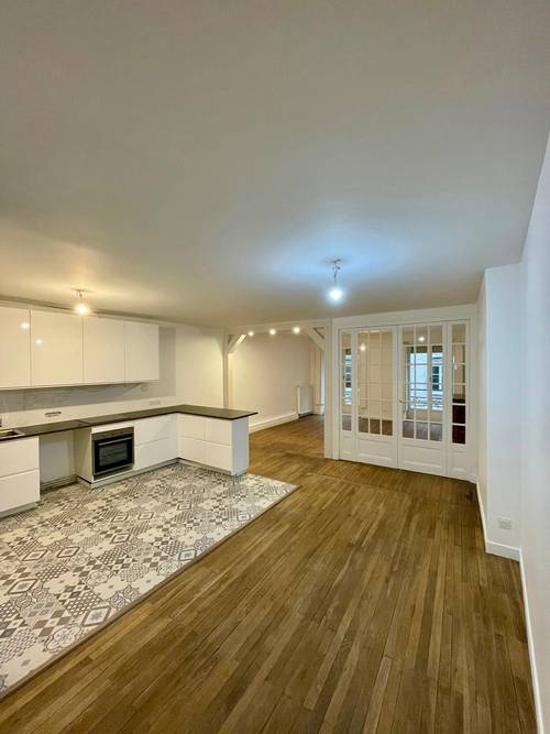 À louer – Grand T4 de charme – Nantes hypercentre