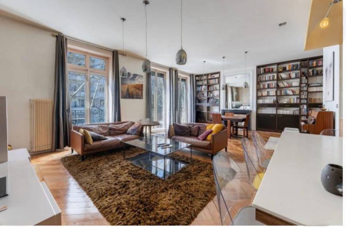 Vends bel appartement hausmanien T6 4 ch - 153m² à Lyon 3ème