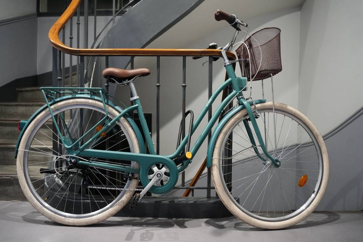 Vélo de ville ELOPS 520 cadre bas – Vert Cèdre – Taille S/M