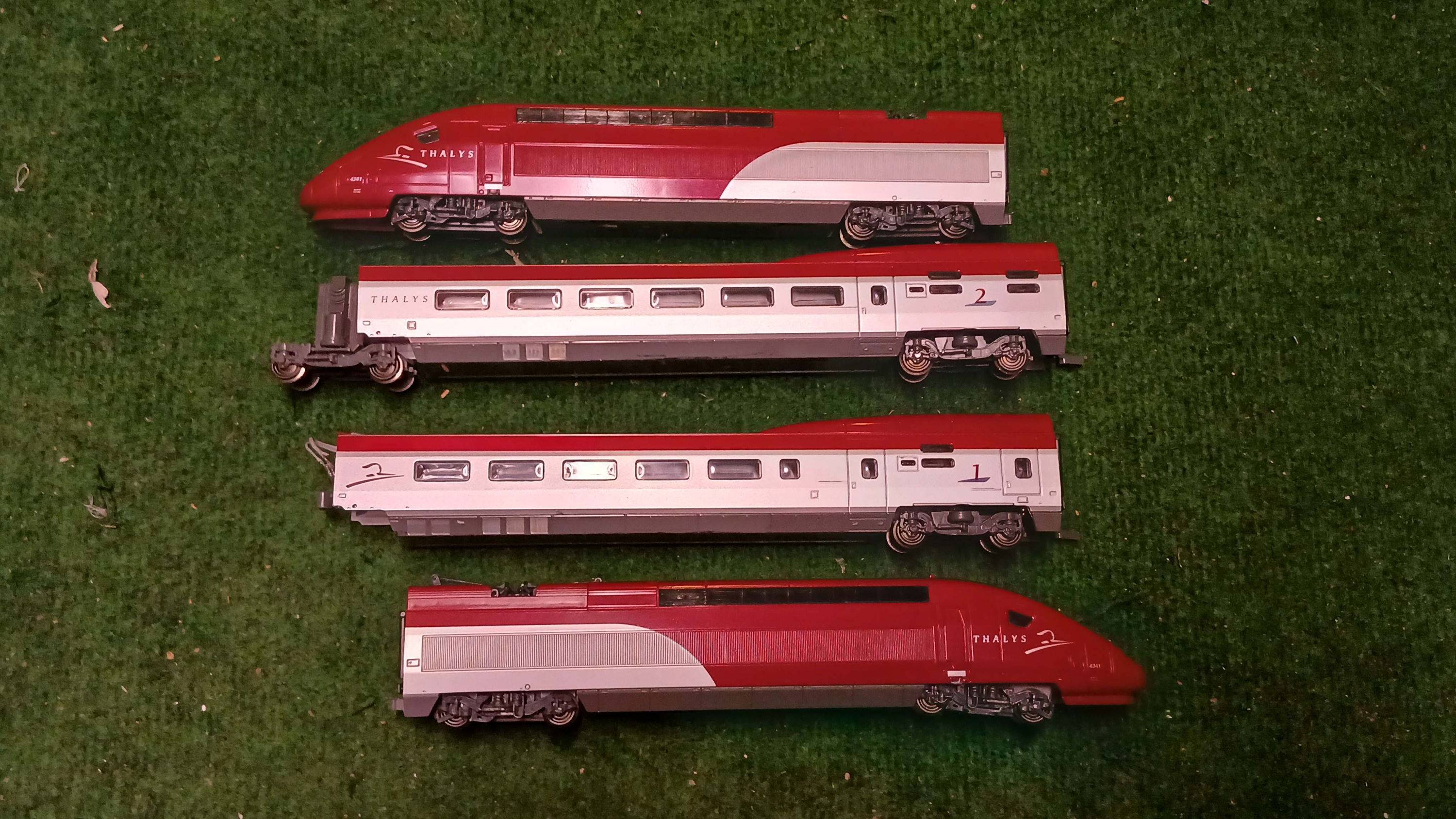 Vends TGV Thalys échelle HO de Mehano en parfait état