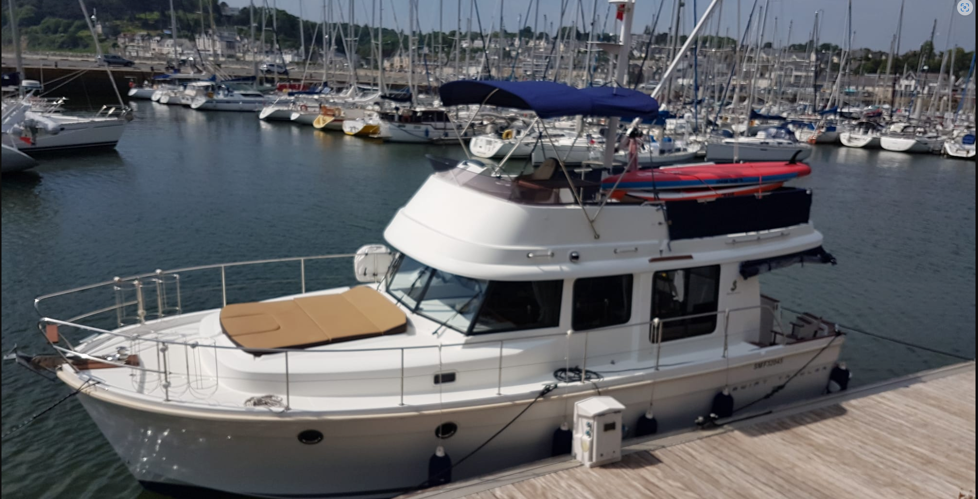 BÉNÉTEAU SWIFT TRAWLER 34 – 2015 Pavillon français – TVA payée