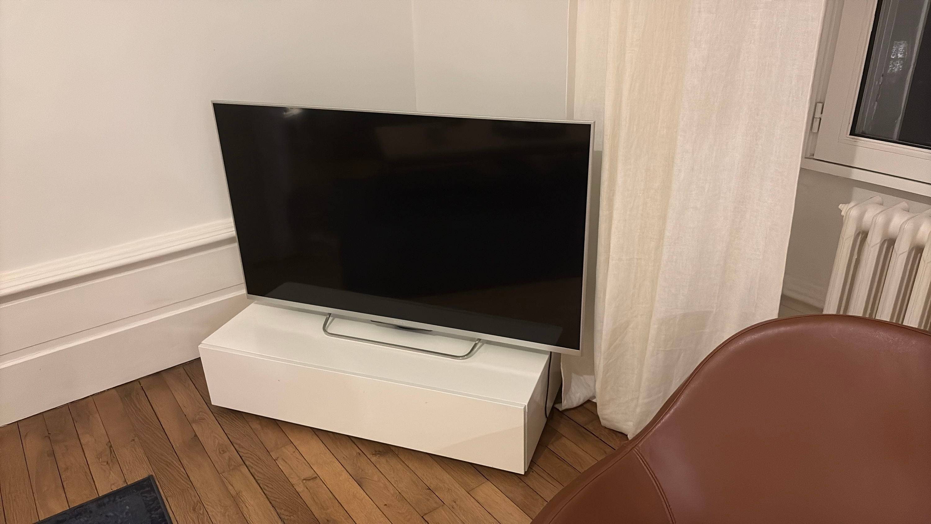 Vends Sony Bravia KDL-50W815B, un téléviseur LED 50” full HD 3D