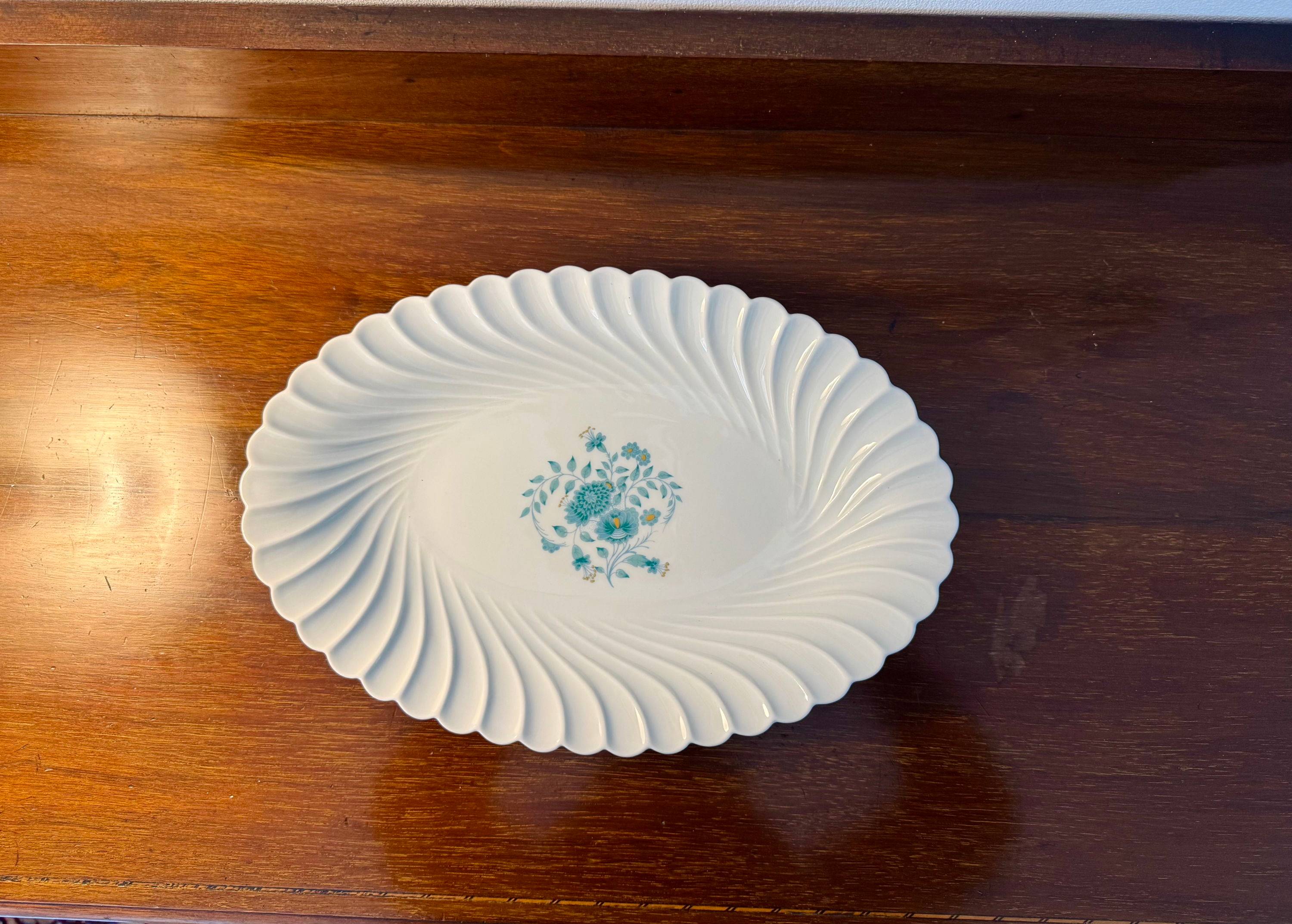 Vends plat ovale Haviland Limoges – décor SiVaco Paris – porcelaine ancienne