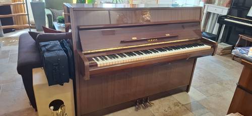 Vends piano Yamaha en très bon état