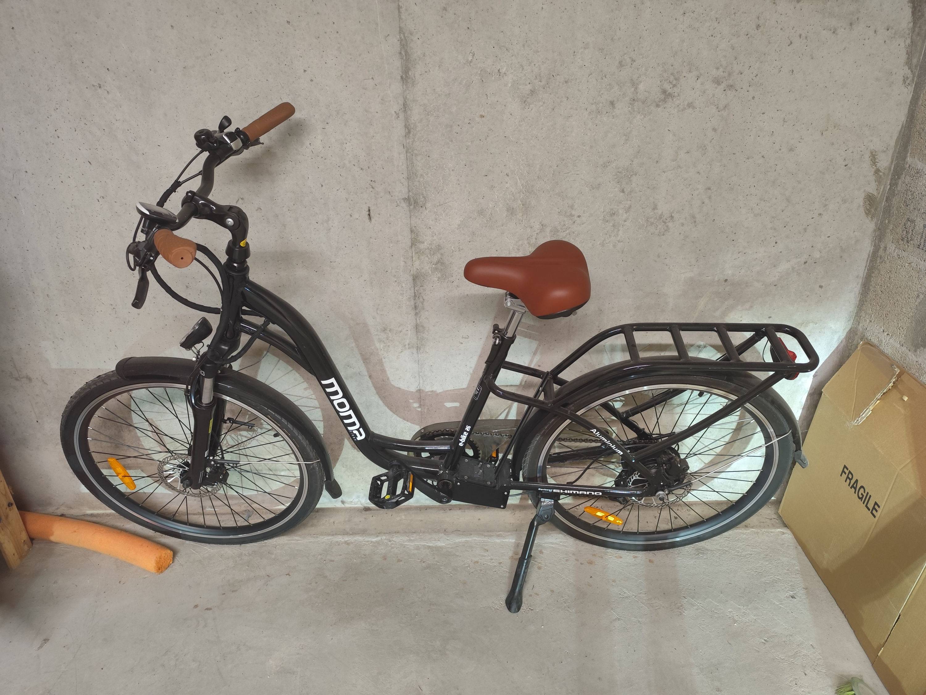 Vends vélo électrique Moma neuf sans batterie