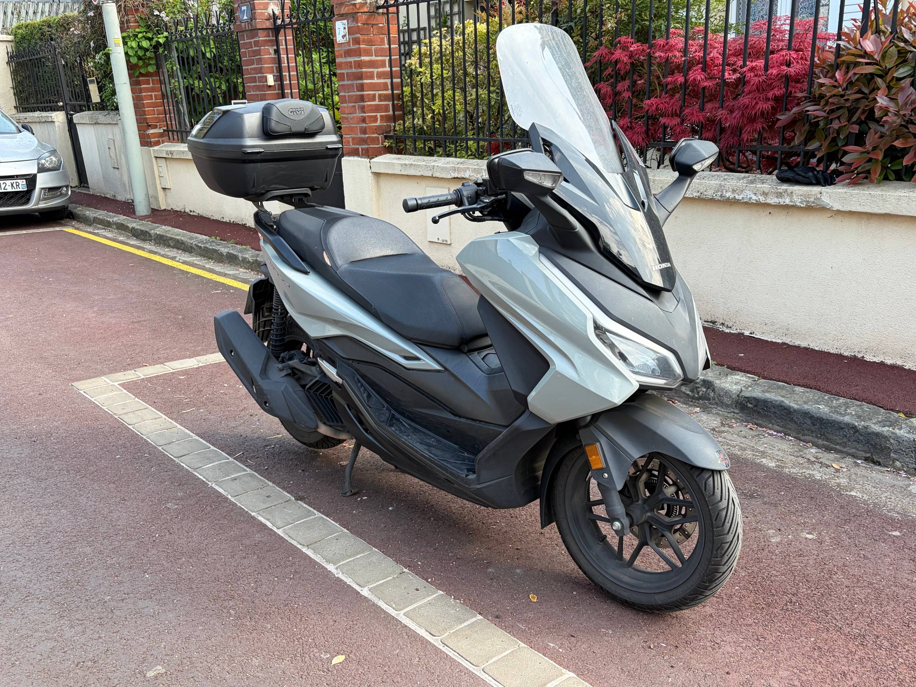 Vends Forza 125, 2024, 11500km