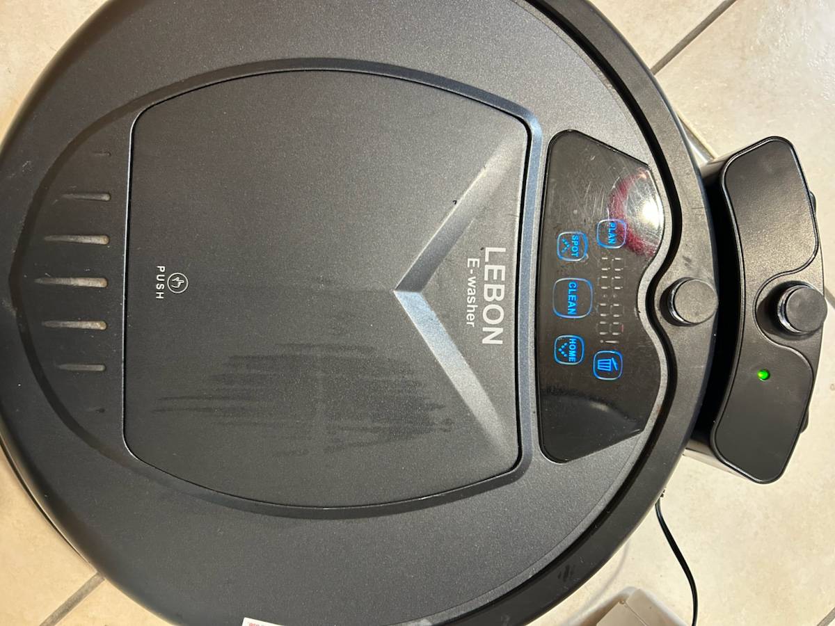 Vends aspirateur robot