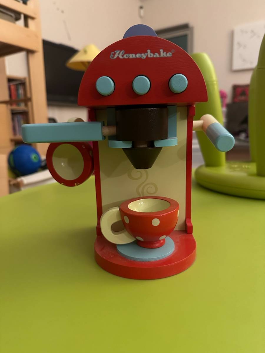 Cafetière en bois + accessoires - Jeu Enfant