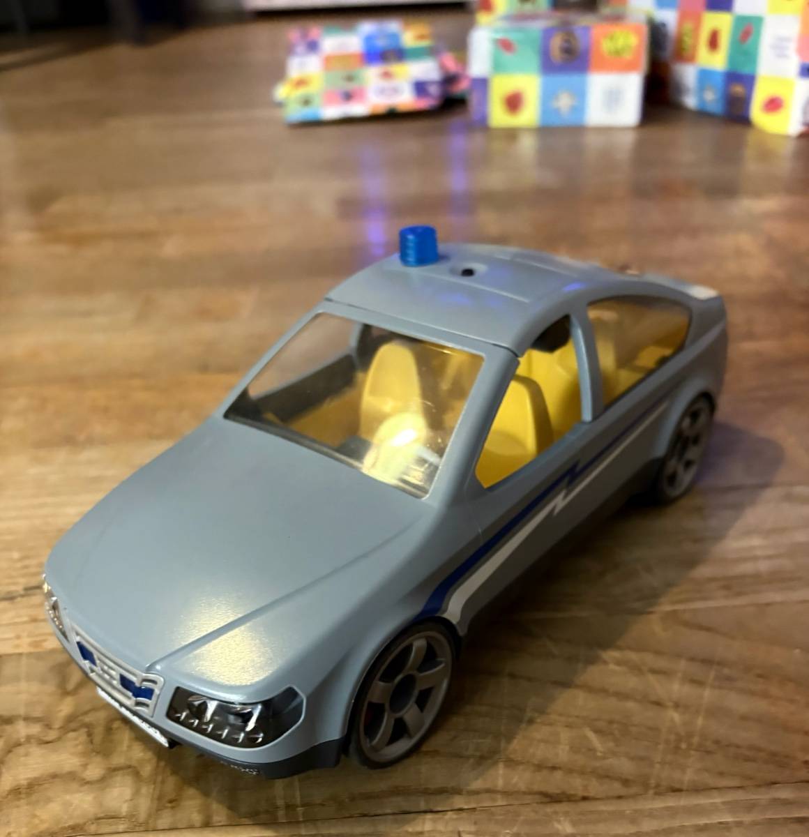 Vends Véhicule de Police en civil Playmobil Neuf