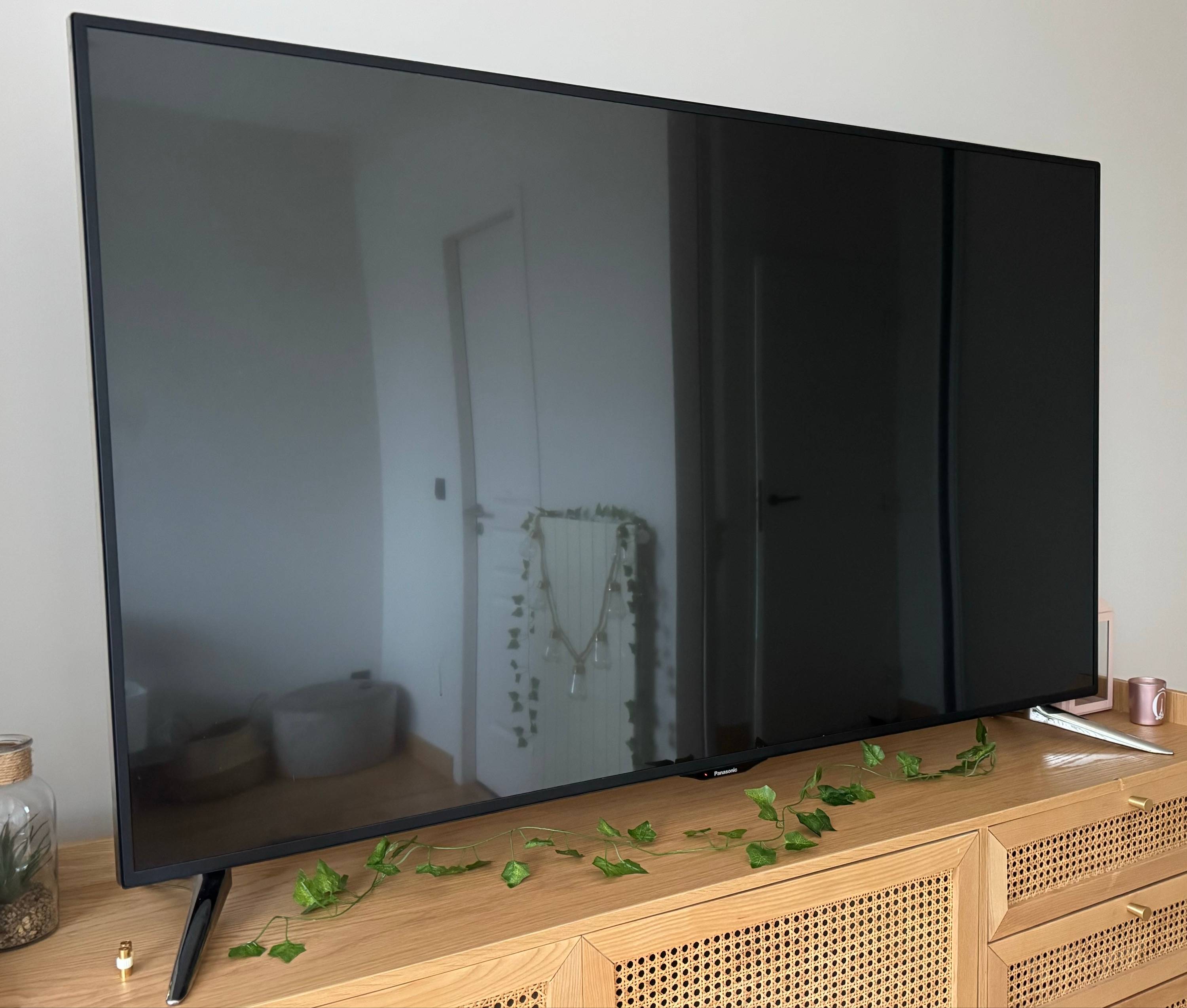 Vends écran TV 4K Panasonic 65 pouces