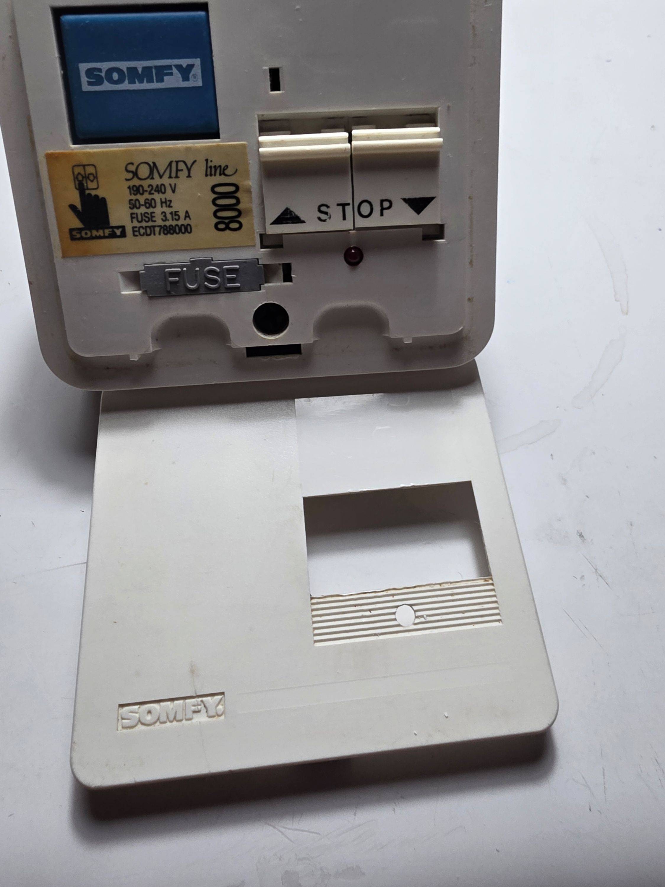 Vends mécanisme volets roulants automatique