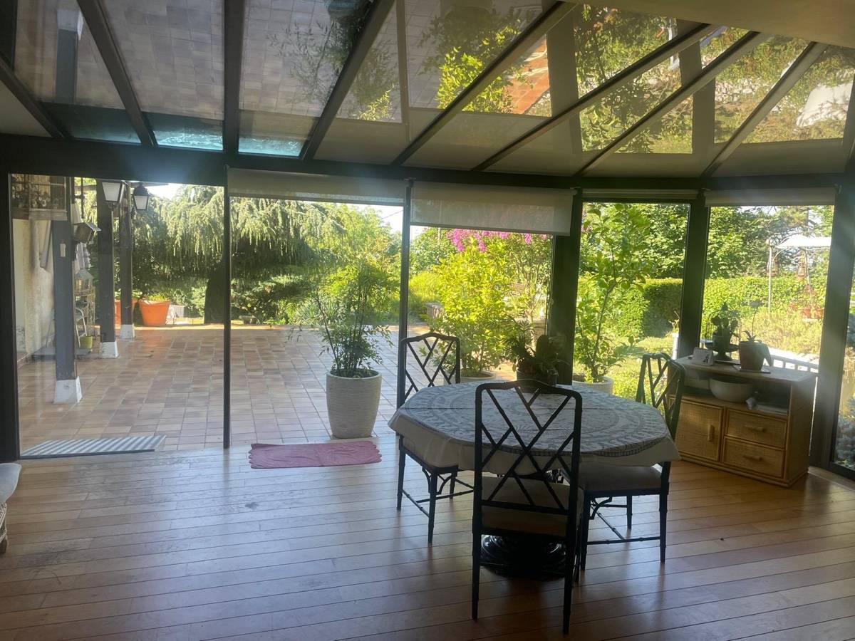 Loue chambre dans maison - 100m² - au calme