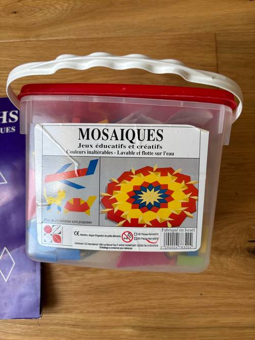 Vends jeu éducatif et créatif Les Mosaïques