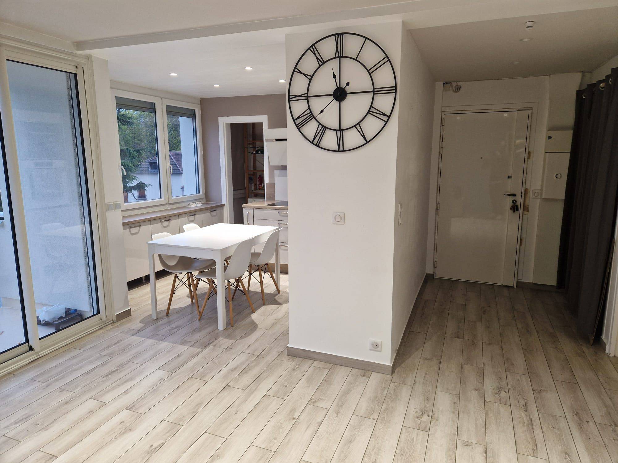 Location T3 meublé - L’hay les roses