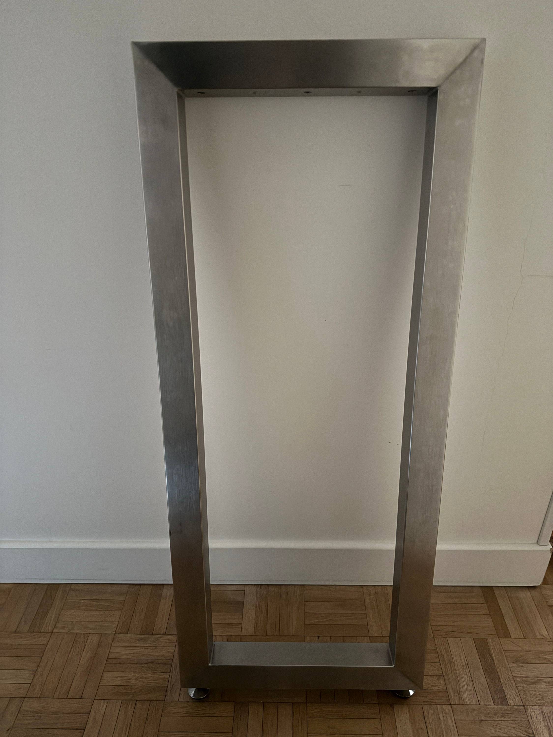 Pied rectangulaire pour table haute console 