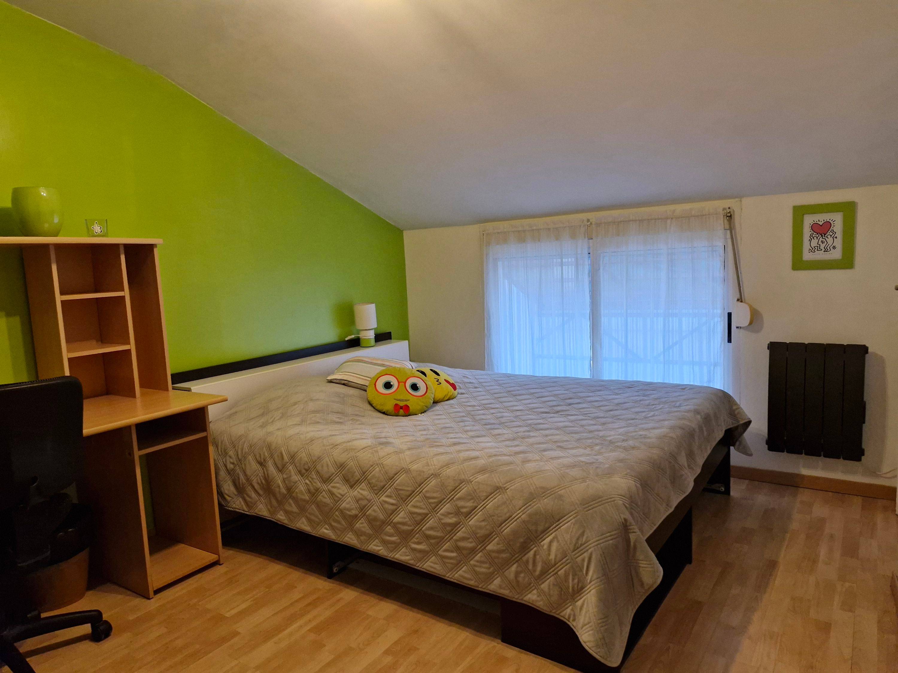 Propose Chambre location contre services