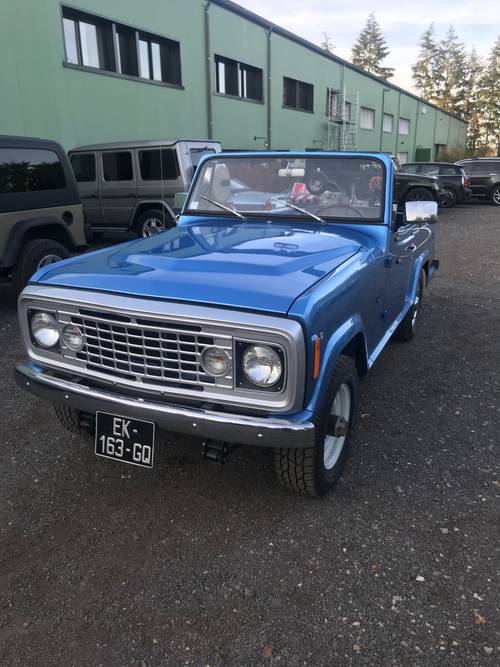 Echange Jeep commando tres rare contre Méhari