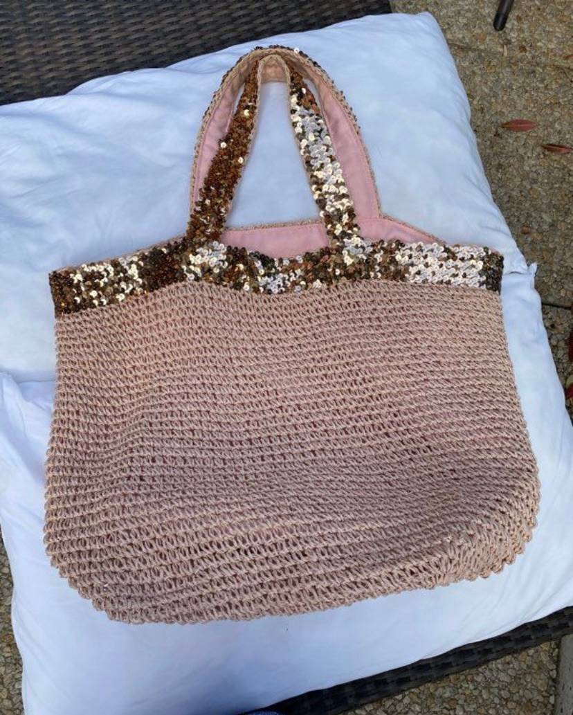 Vends sac cabas en rafia rose poudre Vimoda