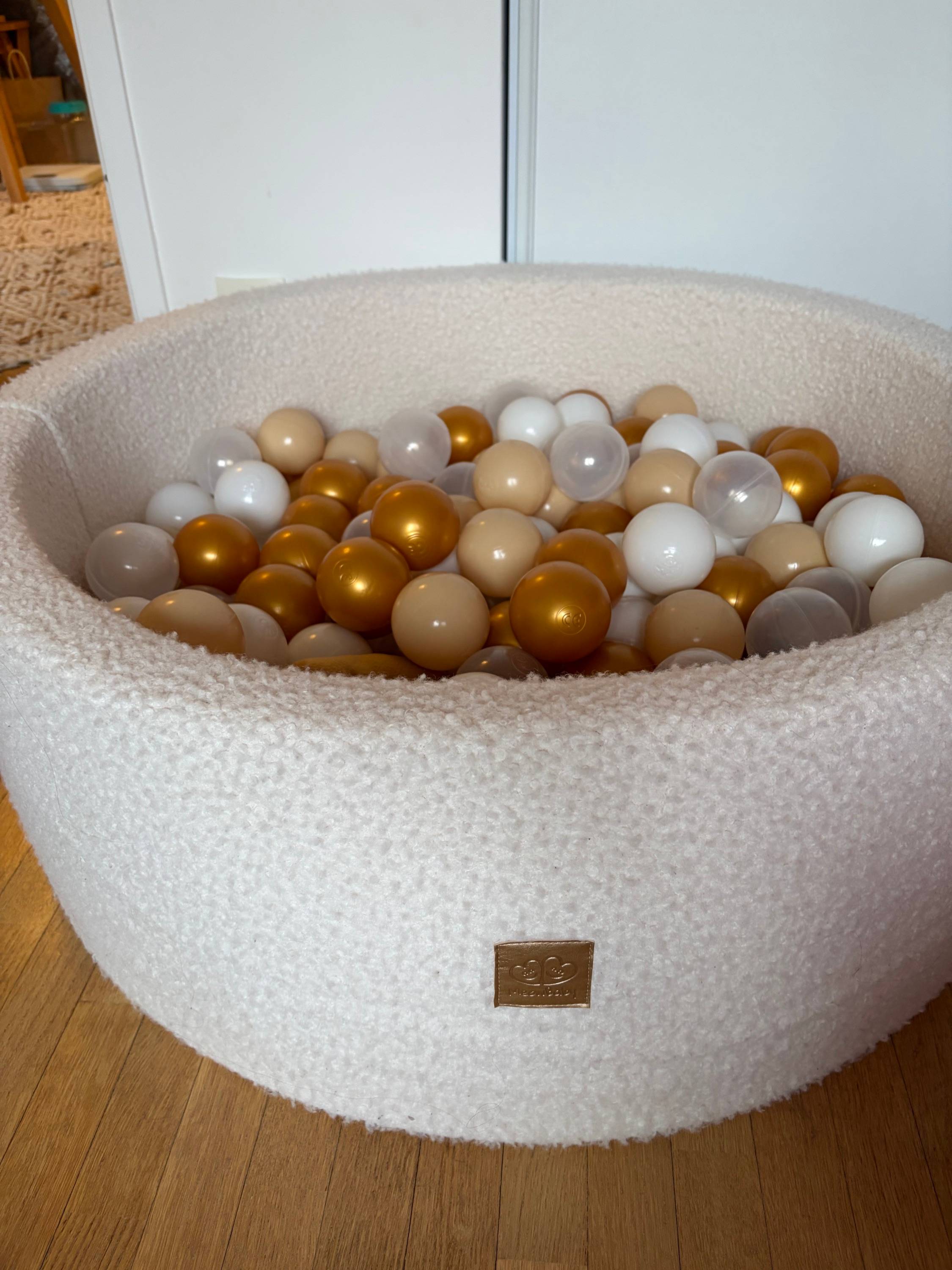 Vends piscine à balles