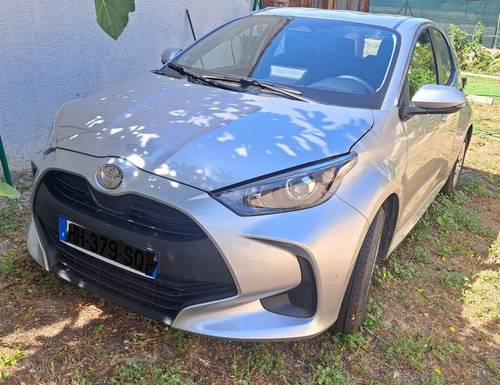 Vends Toyota Yaris hybride, 2026, 1100km