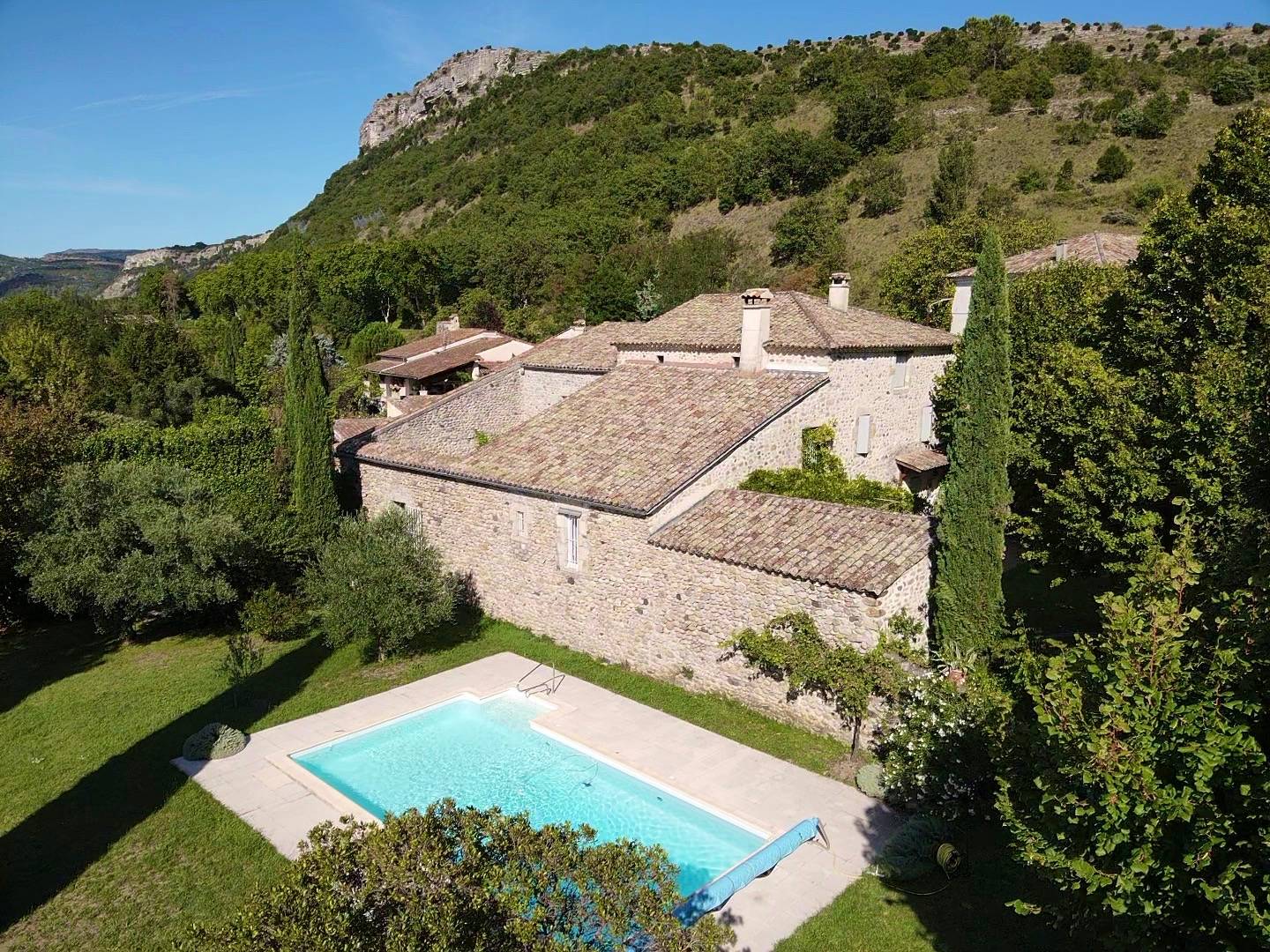 Loue Le Cocoon’in Mas Aubenas - 10 couchages