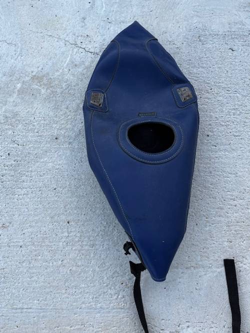 Moto - Vends tapis de réservoir bleu pour VFR 800 FI 1998-2001
