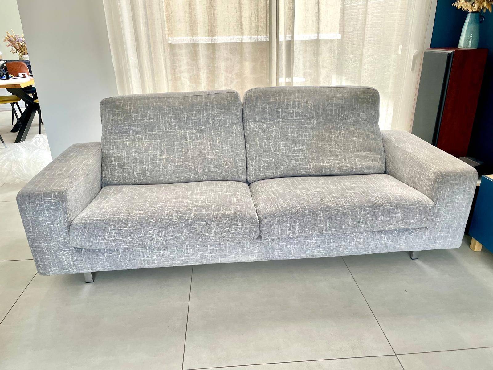 Vends canapé en tissu 4 places