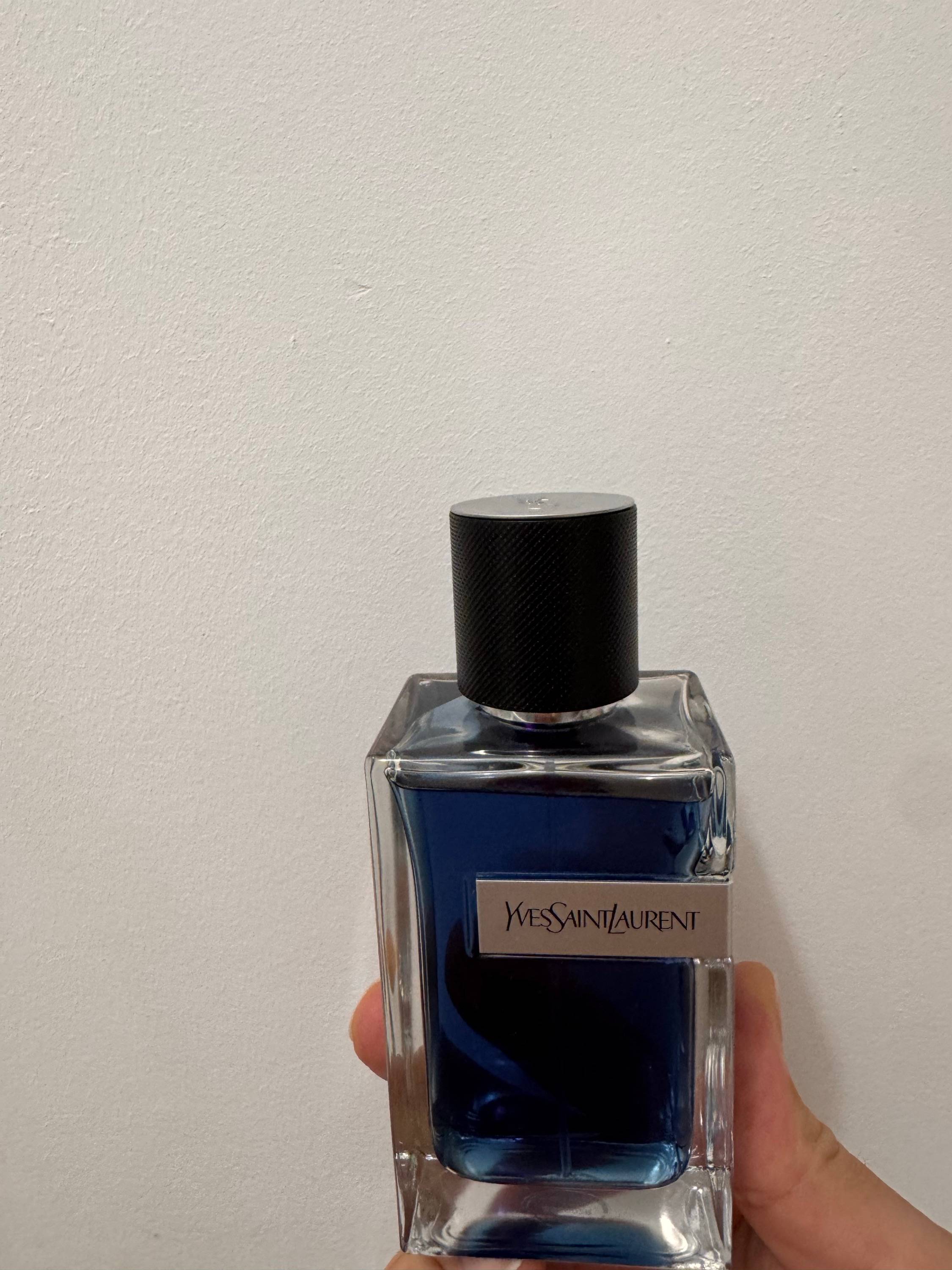 Vends parfum Y - Eau de Toilette Intense fougère aromatique pour homme
