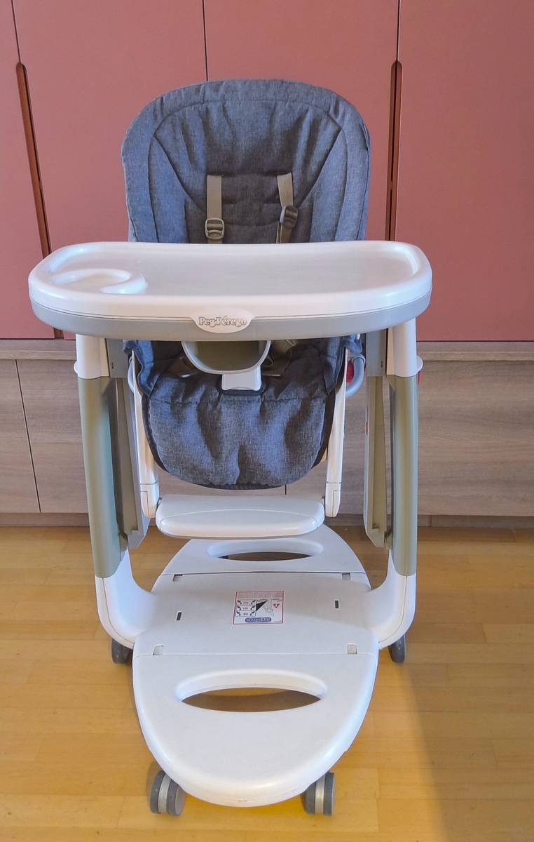 Vends chaise haute pour bébé